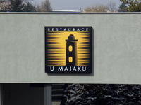 Řezané fóliopísmo - světlená reklama Restauraca Maják